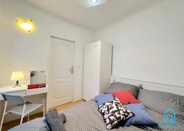 Проживание в семье Stary Targ Pok 1 *